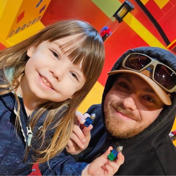 Meet your Posher, Pam - Picture 15 of 15